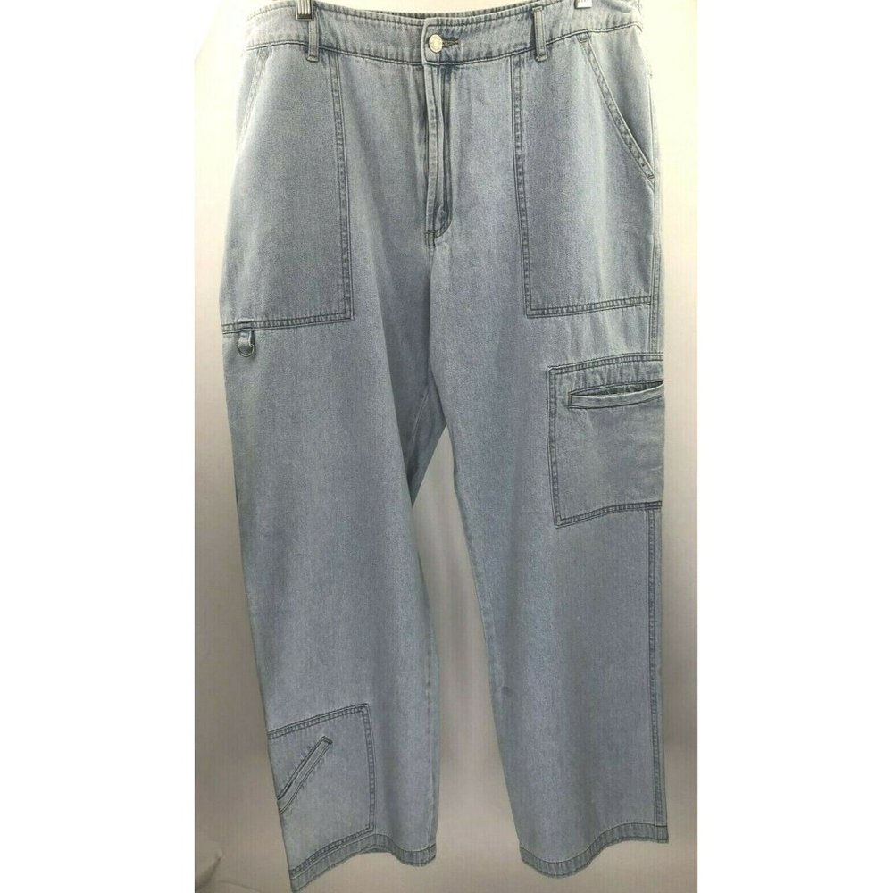 Women's Chico's Denim Light Blue Jeans Size 3 - Elastic Waistband